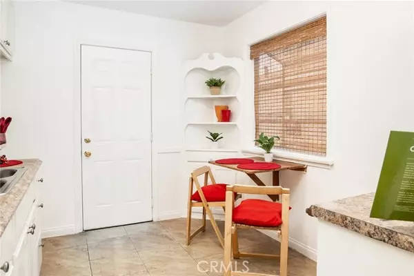 Long Beach, CA 90805,1434 E 68th St.