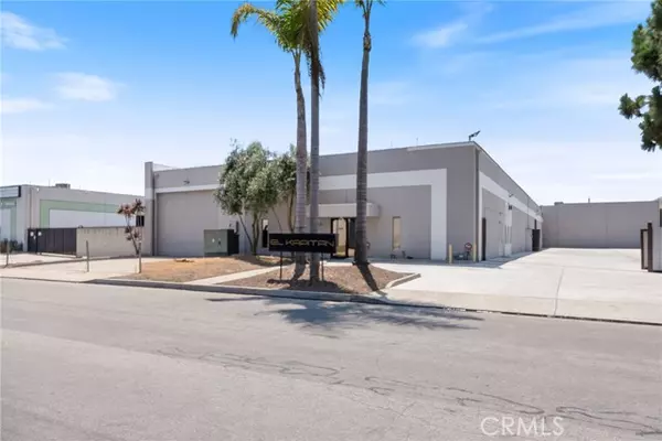 Huntington Beach, CA 92649,15591 Container Lane