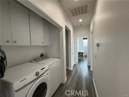 Irvine, CA 92606,1427 Abelia