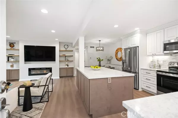 Laguna Woods, CA 92637,476 Calle Cadiz #A