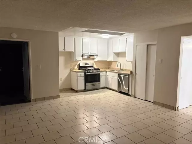 419 E Sycamore St #E, Anaheim, CA 92805
