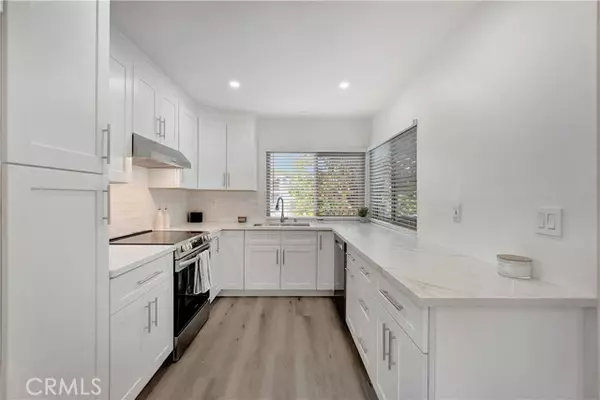 6672 Sun Drive #B, Huntington Beach, CA 92647