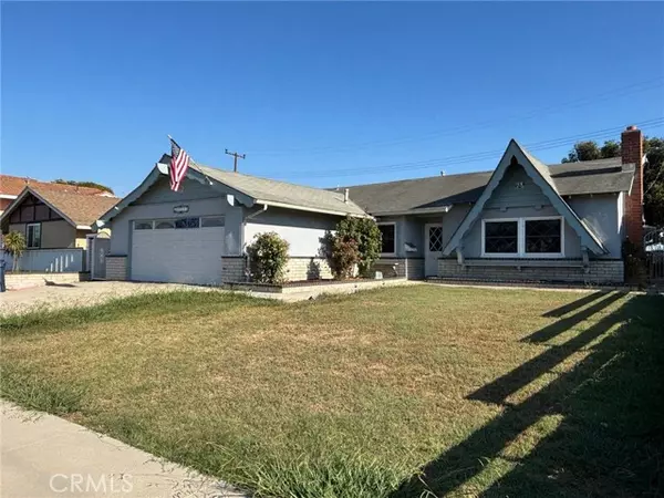 8342 Friesland Drive, Huntington Beach, CA 92647