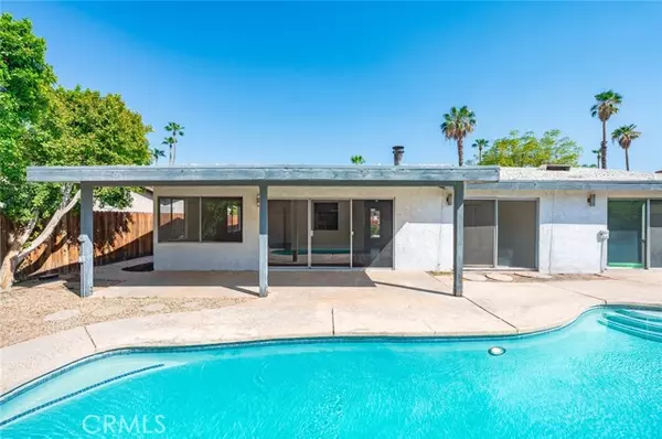 76796 Oklahoma Avenue, Palm Desert, CA 92211