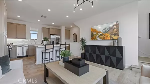 Rancho Mission Viejo, CA 92694,385 Fawn Street