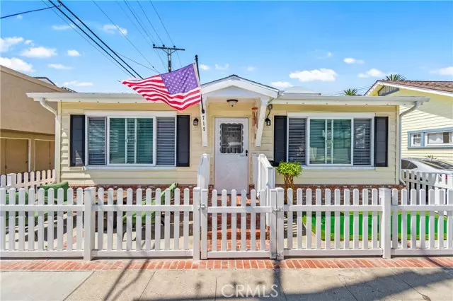715 Olive Avenue, Huntington Beach, CA 92648