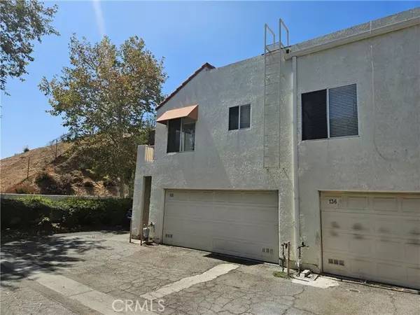 Pacoima (los Angeles), CA 91331,12411 Osborne Street #135