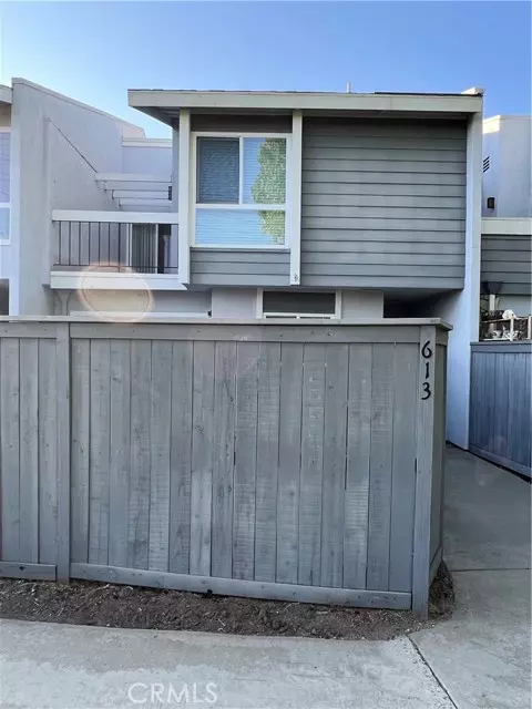 Costa Mesa, CA 92626,613 Lakeview Lane #17