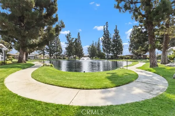 La Mirada, CA 90638,14000 Lake View Dr