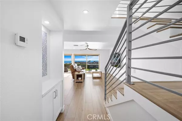 San Clemente, CA 92672,567 Avenida Adobe