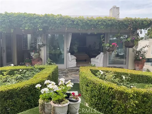 Corona Del Mar (newport Beach), CA 92625,4621 Wayne Road