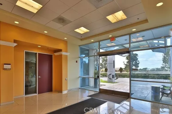 Irvine, CA 92618,22 Odyssey