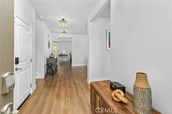 Corona, CA 92883,26407 Towhee Lane