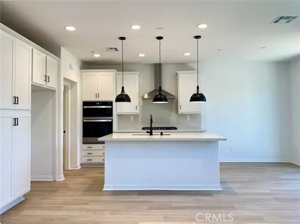 Rancho Mission Viejo, CA 92694,130 Moonflower