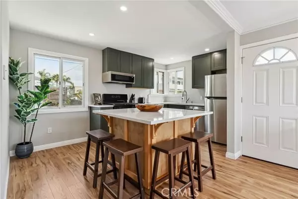 4073 Riviera Drive, San Diego, CA 92109