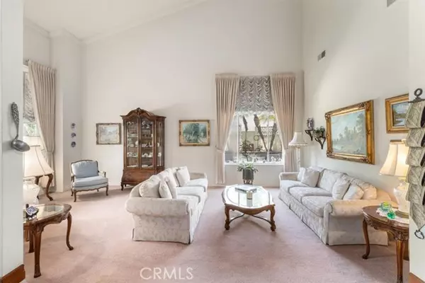 Huntington Beach, CA 92649,17182 Hillside Circle