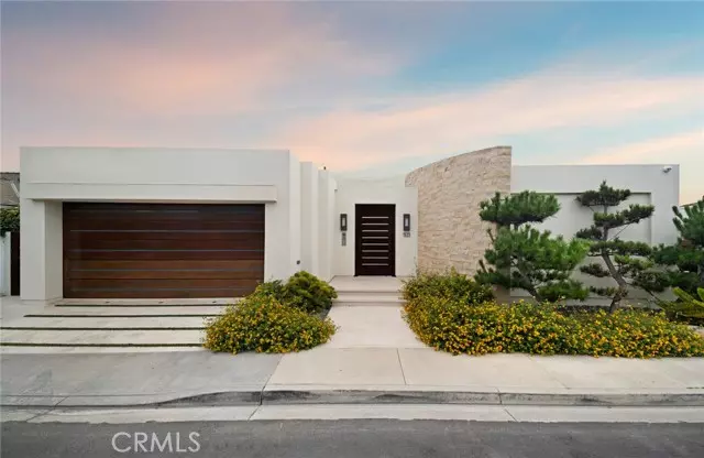 Corona Del Mar (newport Beach), CA 92625,1523 Dolphin
