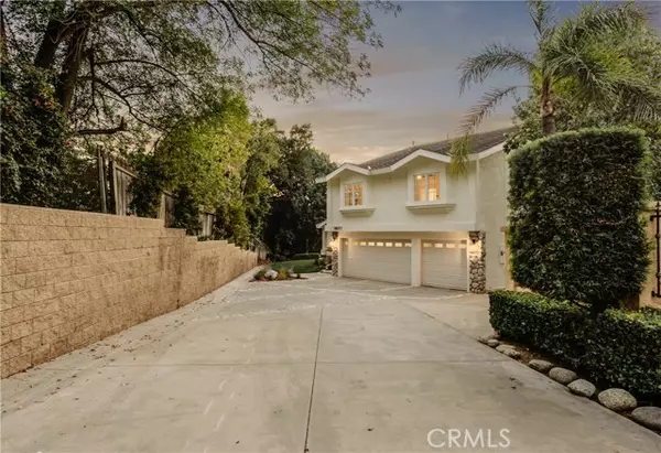 Yorba Linda, CA 92886,18571 Buena Vista Avenue
