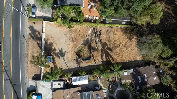 Laguna Beach, CA 92651,2675 Laguna Canyon Road