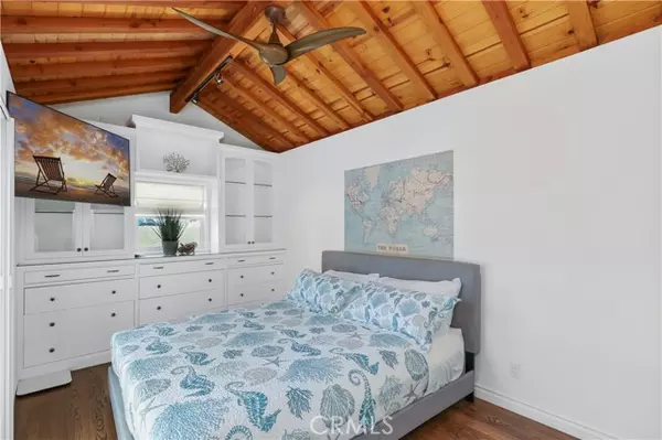 Laguna Beach, CA 92651,1029 Glenneyre Street