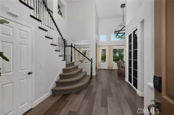 Rancho Santa Margarita, CA 92688,19 Crestview Drive