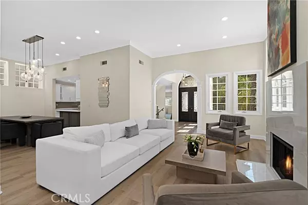 Woodland Hills (los Angeles), CA 91364,21047 Dumetz Road