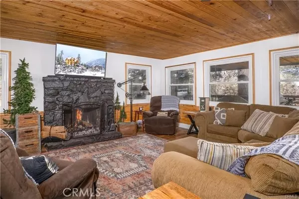 Big Bear Lake, CA 92315,547 Chipmunk Lane