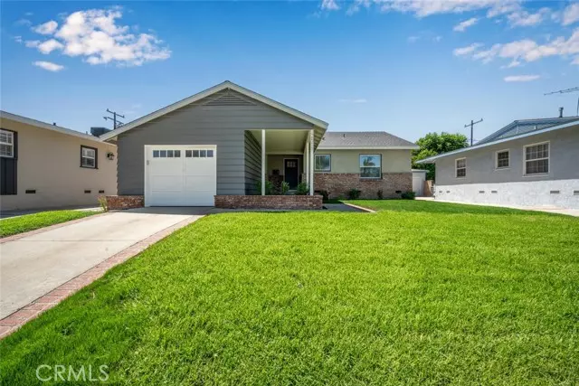 Long Beach, CA 90815,2511 Nipomo Avenue