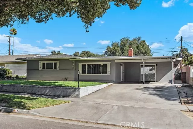 Riverside, CA 92506,7042 Rainbow Court