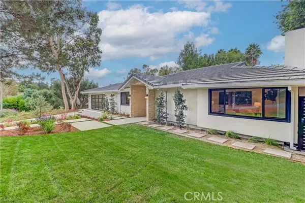 Santa Ana, CA 92705,10461 Shadyridge Drive