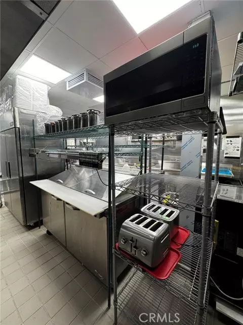 Long Beach, CA 90804,3400 E 7th Street