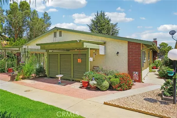199 Summit View Drive #B, Calimesa, CA 92320