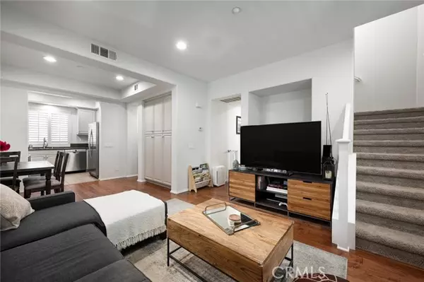 142 Pantheon, Irvine, CA 92620