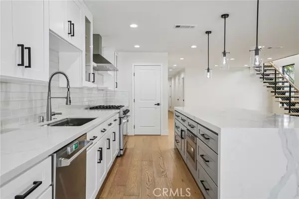 Lake Forest (el Toro), CA 92630,21922 Erie Lane