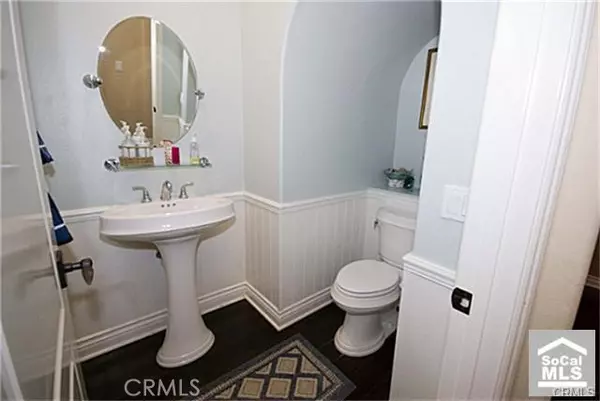 Irvine, CA 92620,37 Twiggs