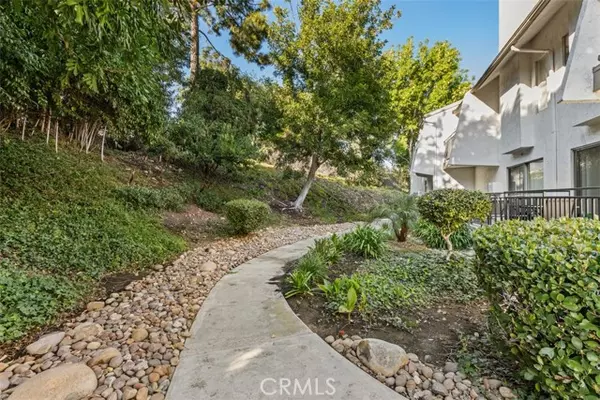 La Mesa, CA 91942,7506 Parkway Drive #104