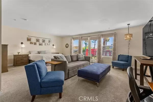 Anaheim, CA 92805,1801 E Katella Avenue #3157