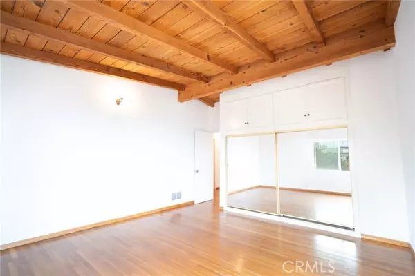 Los Angeles, CA 90069,8428 Hollywood Boulevard