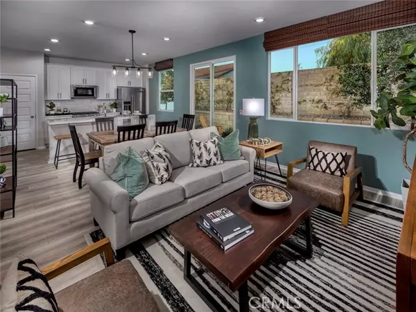 Redlands, CA 92374,2185 Bergamot Street