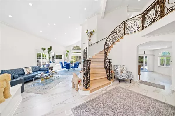 Laguna Niguel, CA 92677,2 Corsica