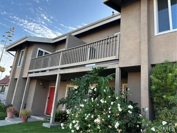 16971 Hoskins Lane #3, Huntington Beach, CA 92649