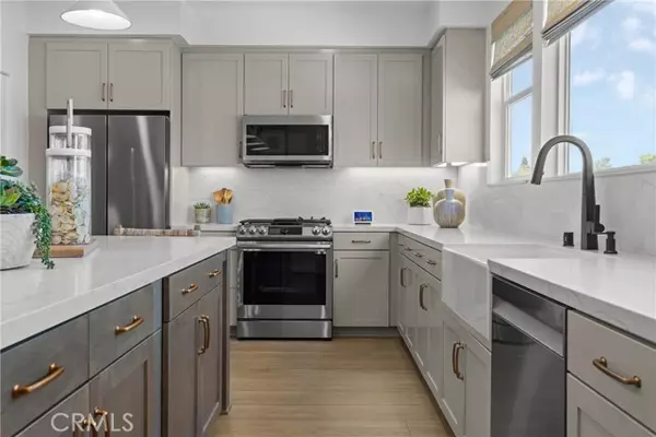 Downey, CA 90240,7354 Diamond Drive