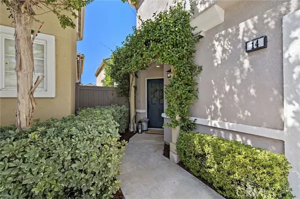 Rancho Santa Margarita, CA 92688,14 Poppyfield Lane