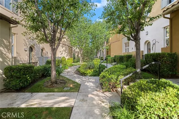 Irvine, CA 92602,9 Bonsall #61