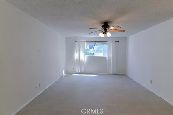 San Clemente, CA 92672,207 W Mariposa #A-1