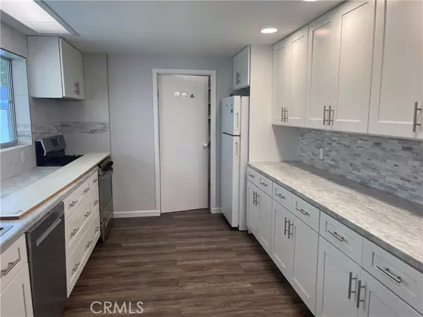 Fallbrook, CA 92028,1361 De Luz Road