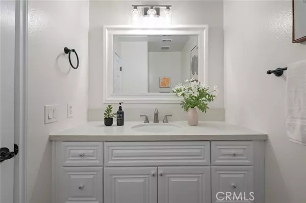 Irvine, CA 92604,30 Woodland Drive