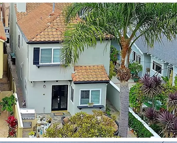 211 8th Street, Huntington Beach, CA 92648