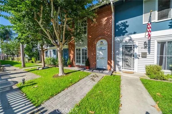 Huntington Beach, CA 92648,2612 Del Way #B