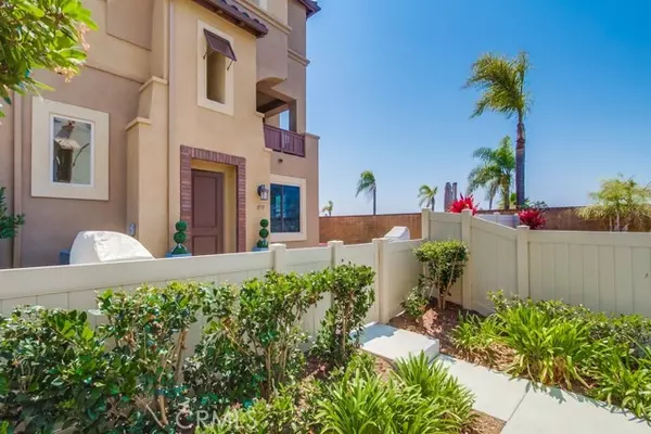 Oceanside, CA 92056,1197 Via Lucero